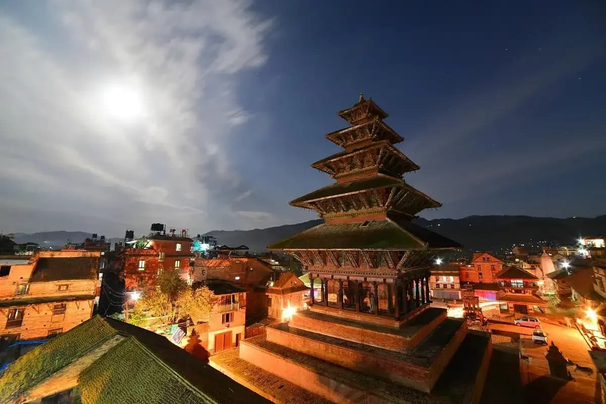 Bhaktaput durbar square at night