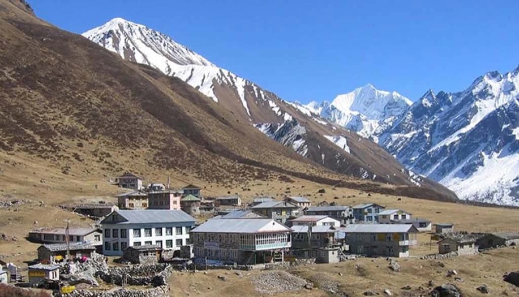 beautiful village on the way to helambu