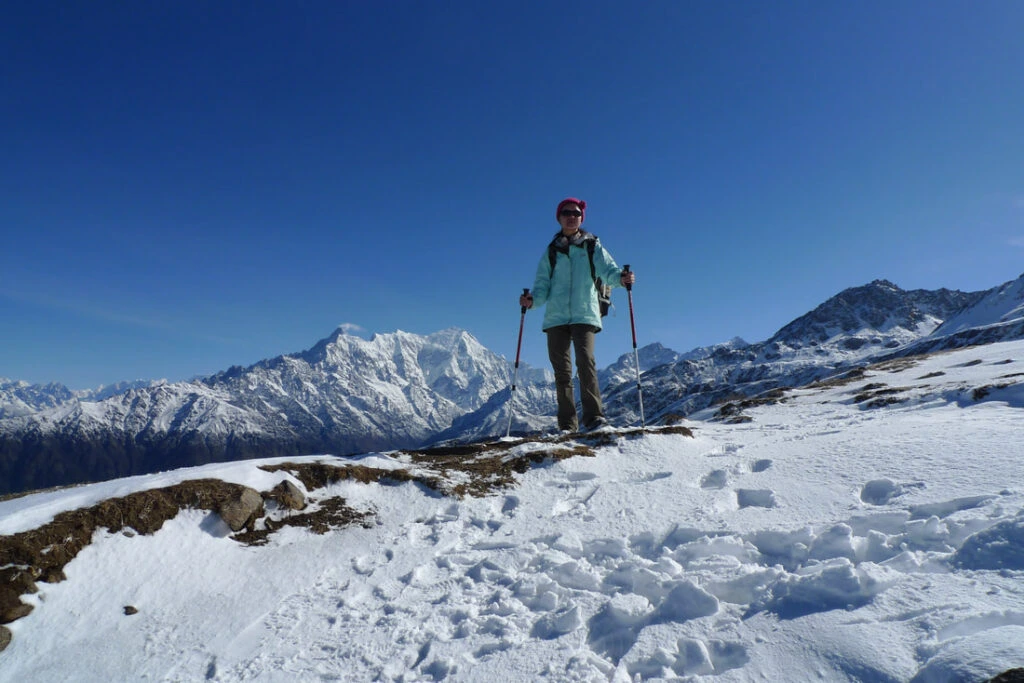 on the way to gosaikunda lake trek