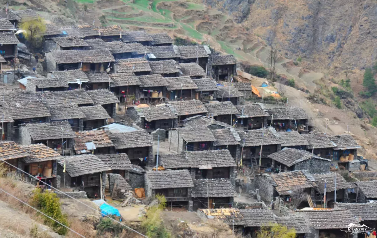 houses in tamang heritage trek