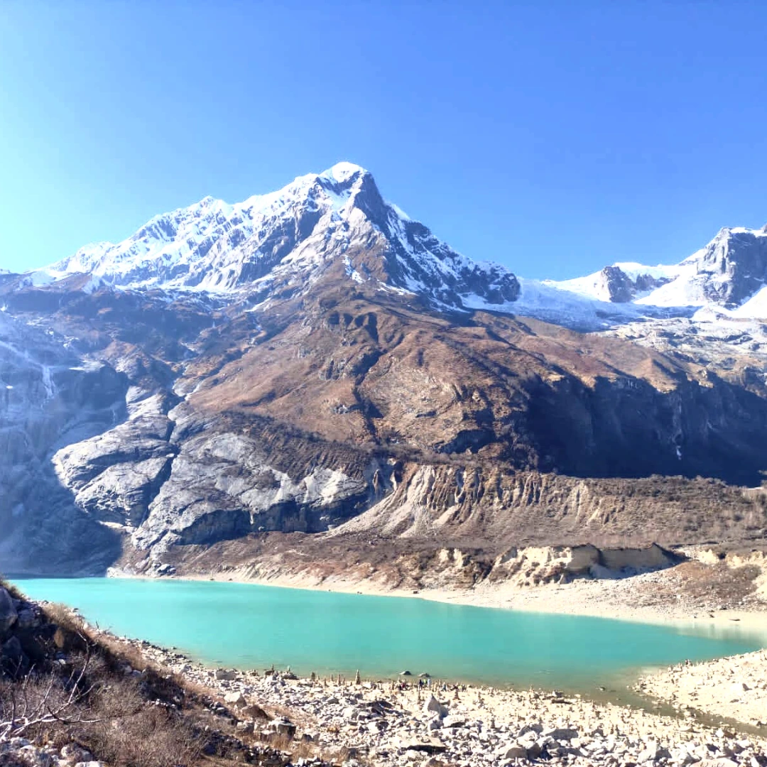 Manaslu with lake