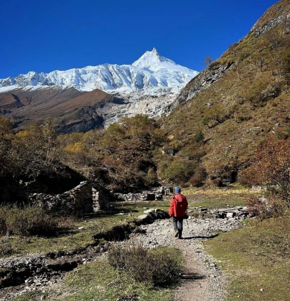 On the way to manaslu