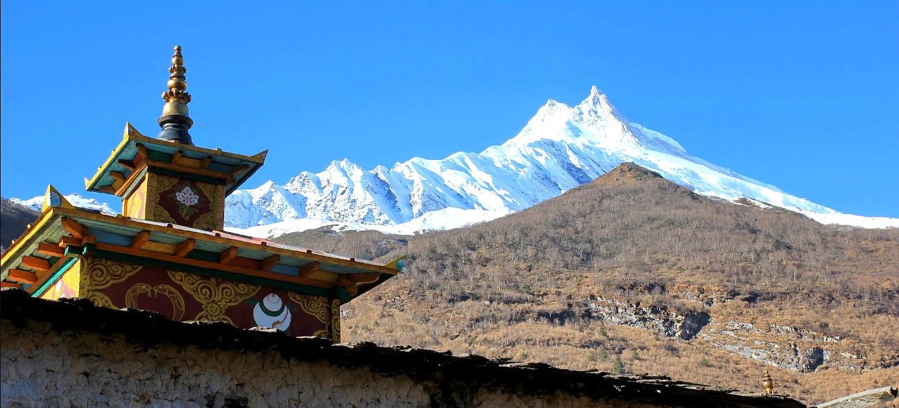 good view of manaslu circuit trek